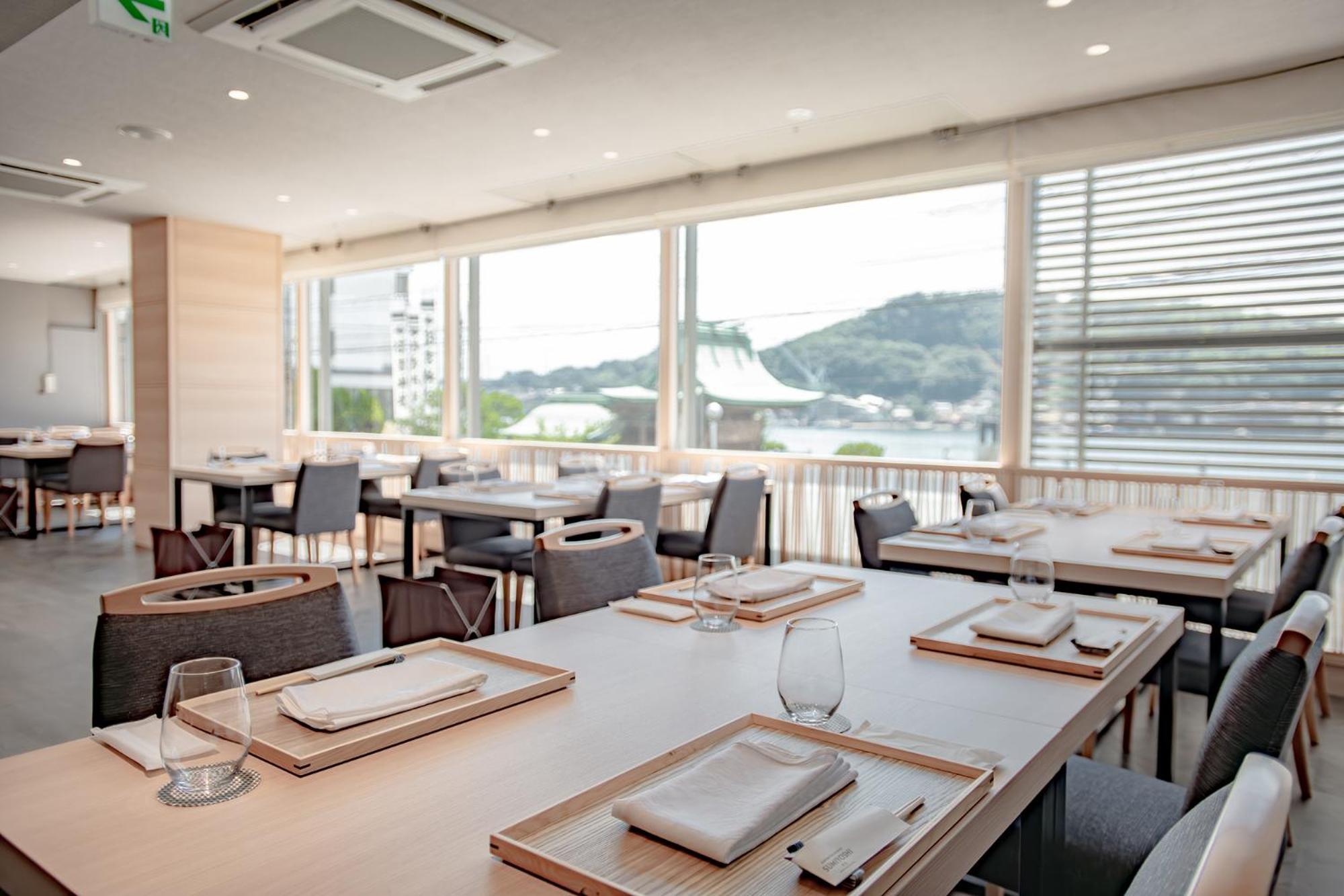 Onomichi Royal Hotel Екстер'єр фото