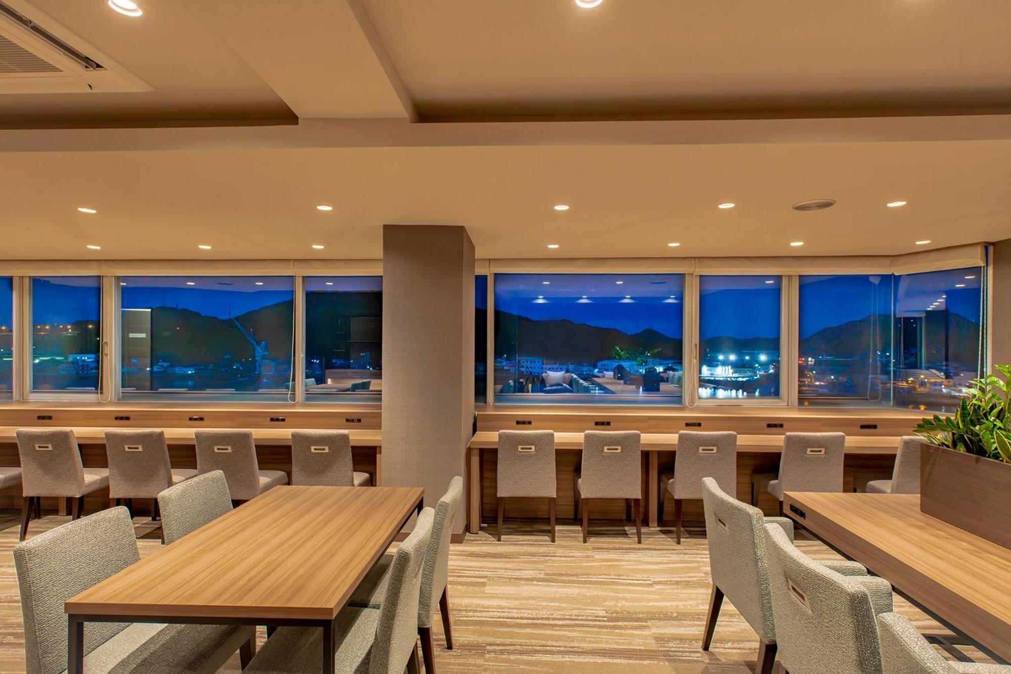 Onomichi Royal Hotel Екстер'єр фото