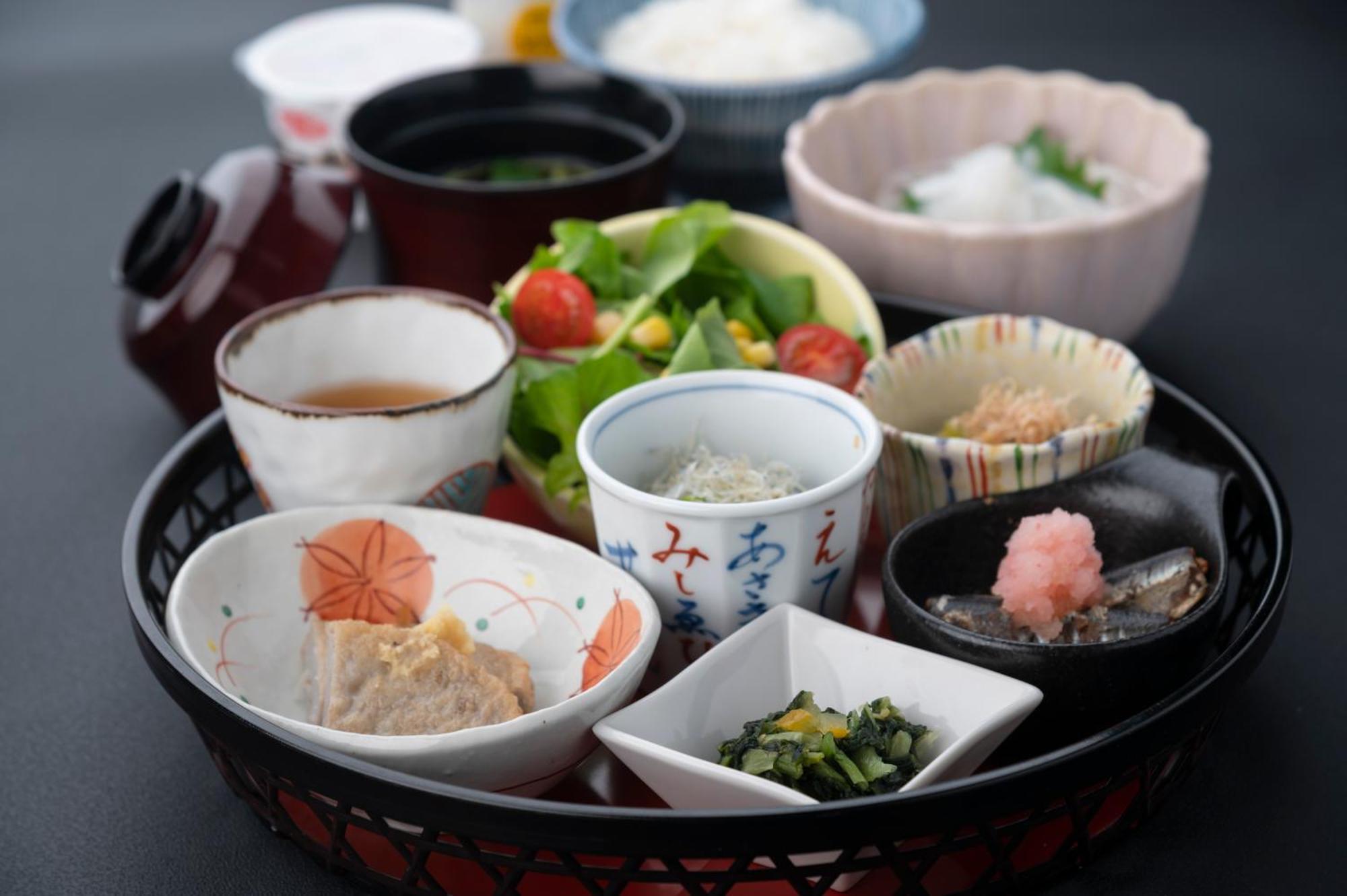 Onomichi Royal Hotel Екстер'єр фото