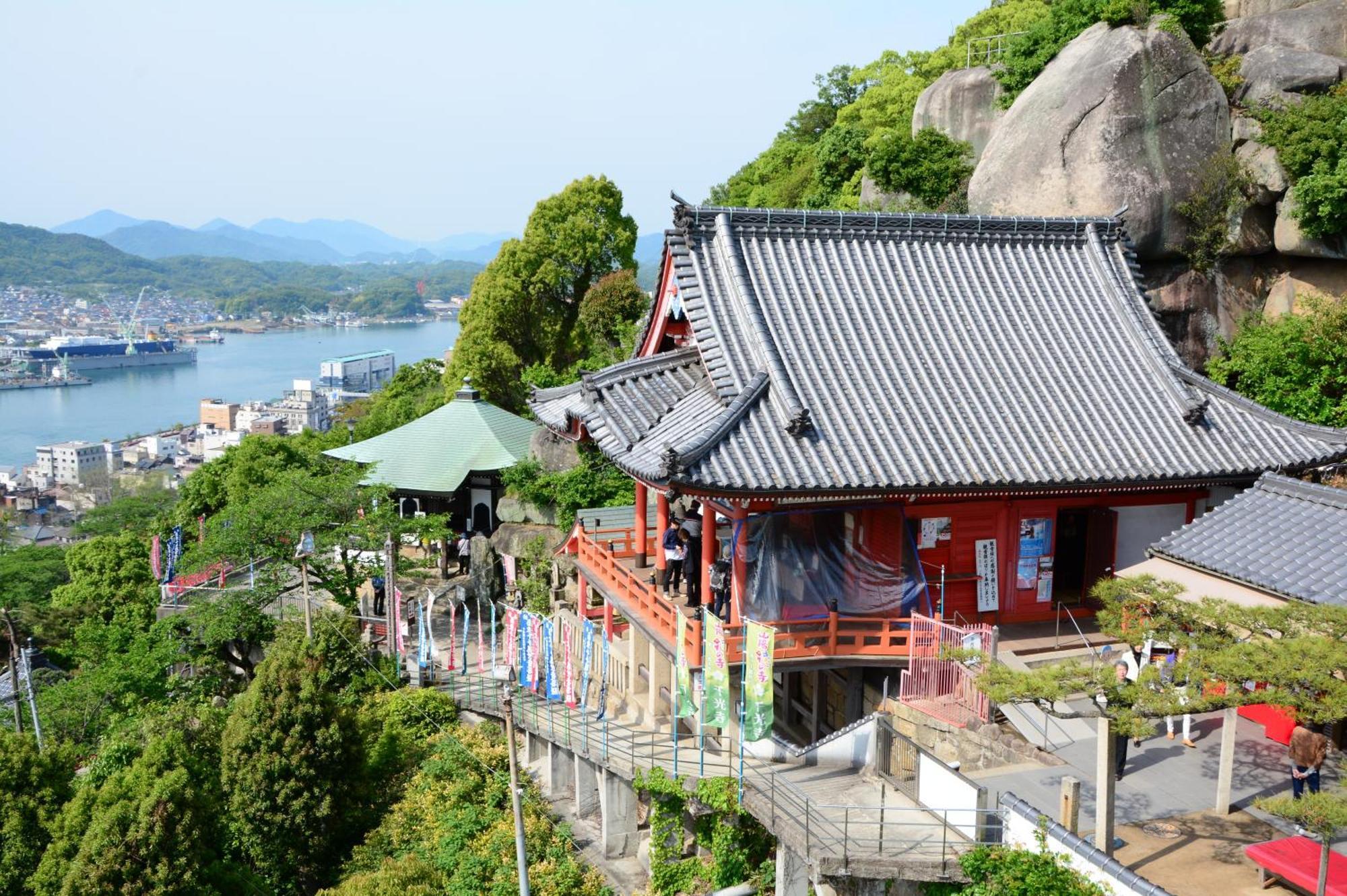 Onomichi Royal Hotel Екстер'єр фото