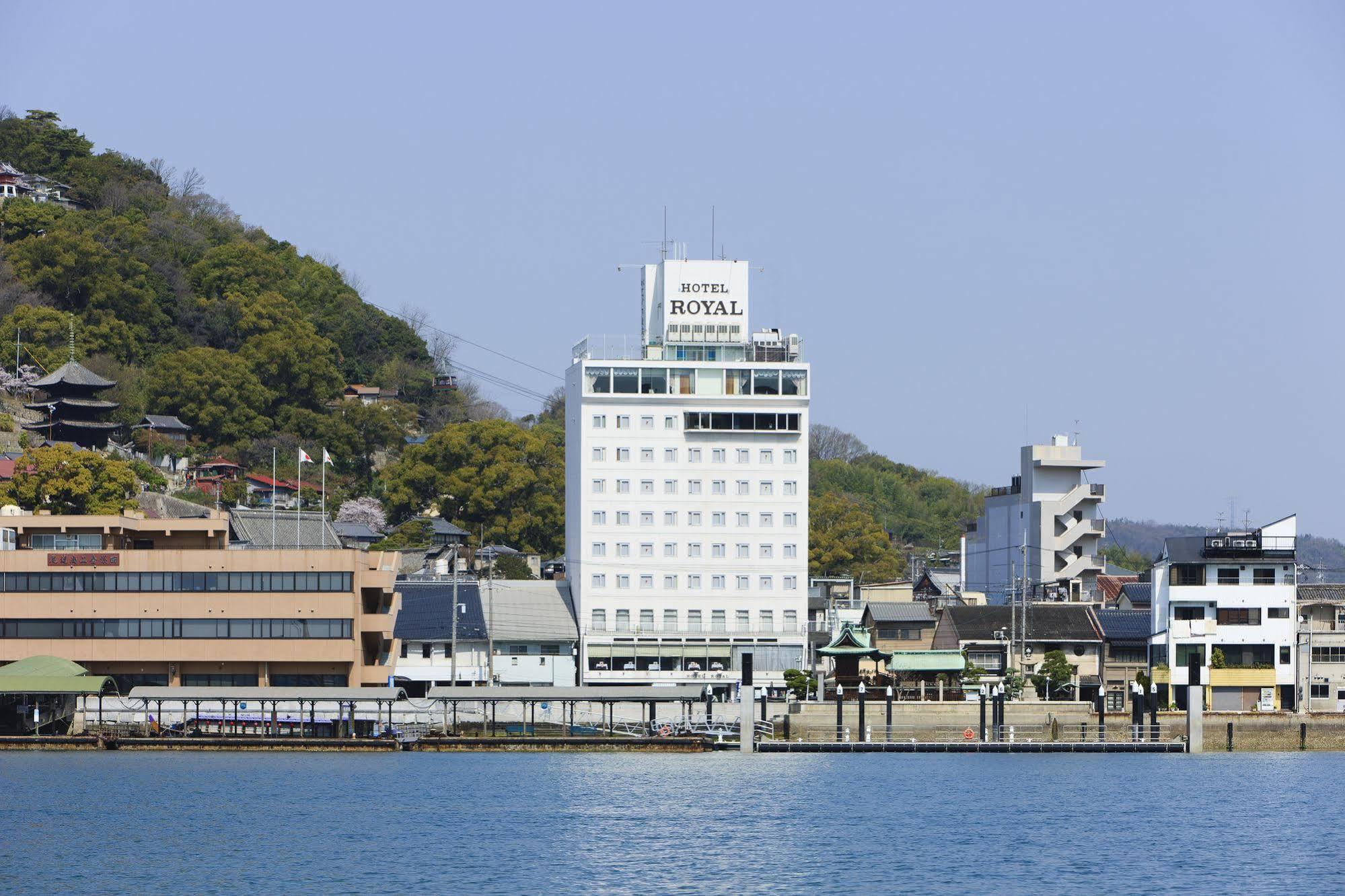 Onomichi Royal Hotel Екстер'єр фото