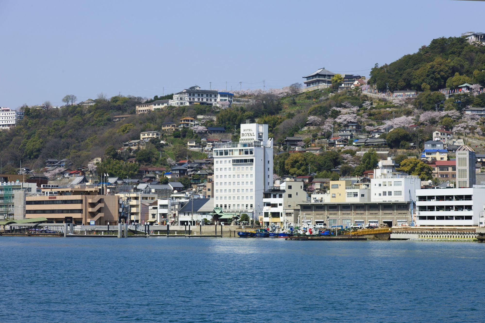 Onomichi Royal Hotel Екстер'єр фото